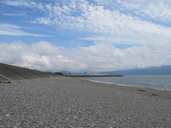 砂浜から沼津方面