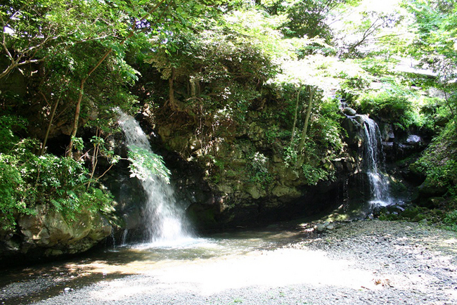 五竜の滝（雌滝）