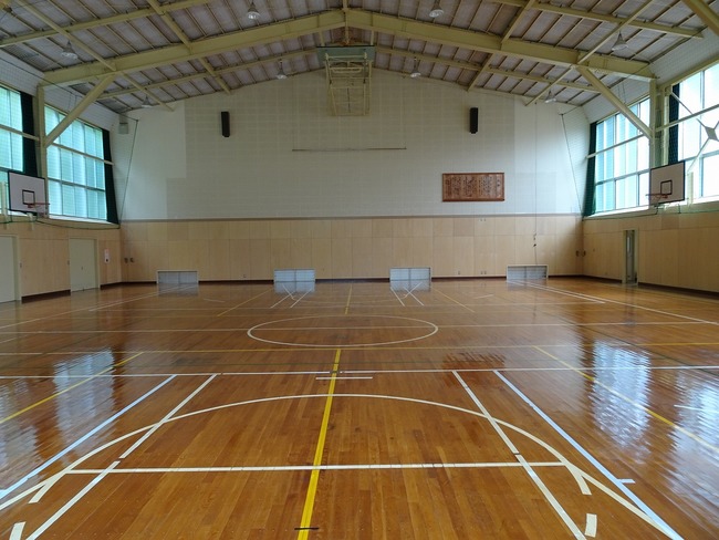 旧上阿多古中学校４