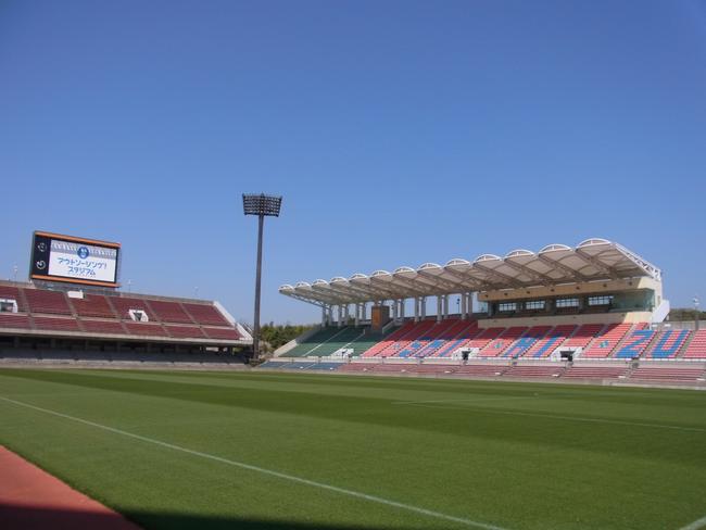 アウトソーシングスタジアム日本平　スタジアム全景