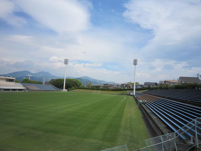 バックスタンド全景