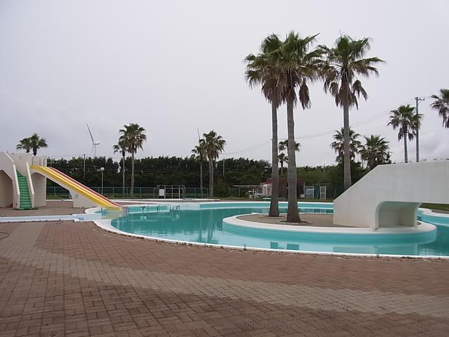 竜洋B&G海洋センター  プール　全景