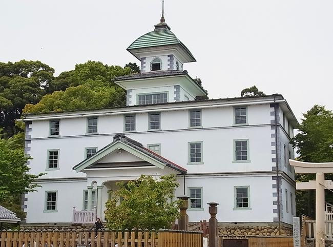 旧見付学校附磐田文庫　旧見付学校　全景