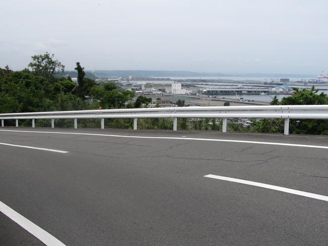 港
