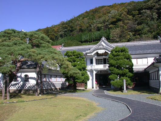 岩科学校