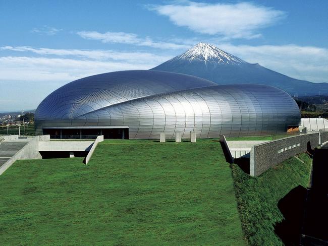 静岡県富士水泳場