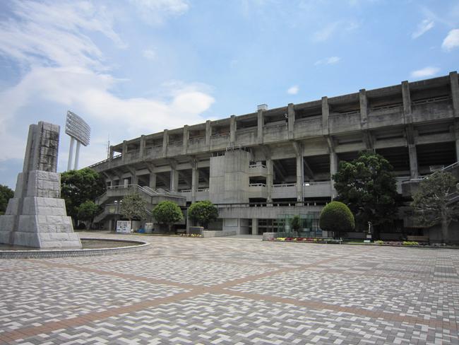 陸上競技場　外観