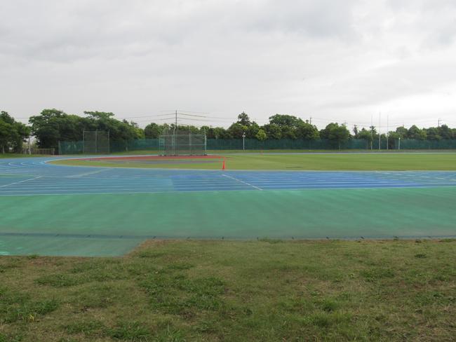 磐田市陸上競技場　北側
