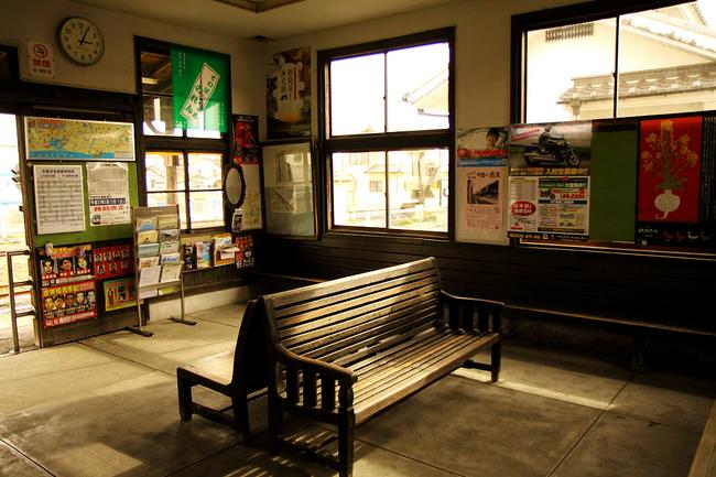天浜線　遠州森駅　待合室
