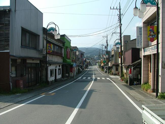 街並み及び店内２