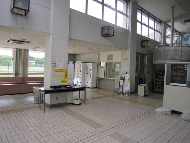 水泳場ロビー