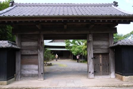 門