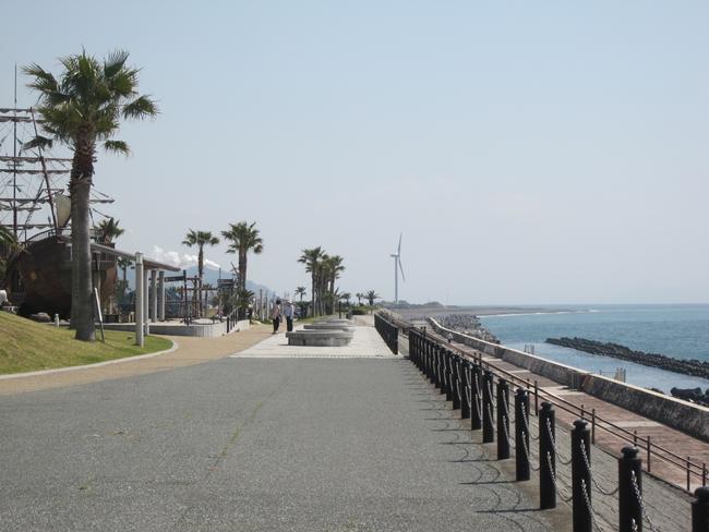 大浜海岸方面