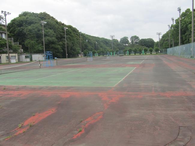東大久保運動公園グラウンド　テニスコート