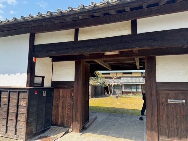 正面
