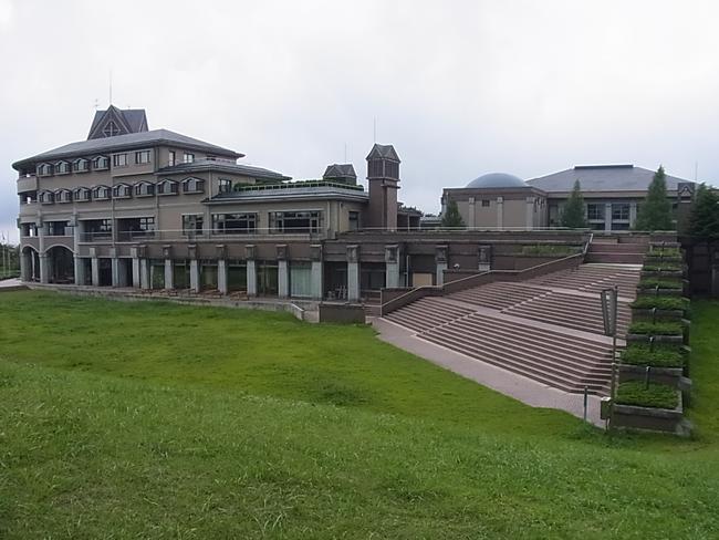 本館棟　全景