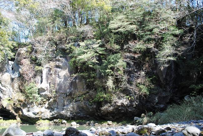 ちょうちん口の滝3