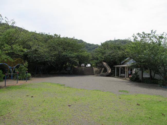 頂上広場