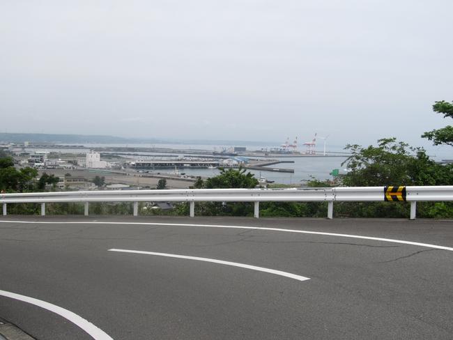 港