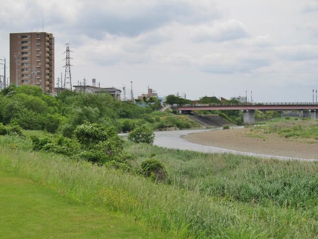 河川