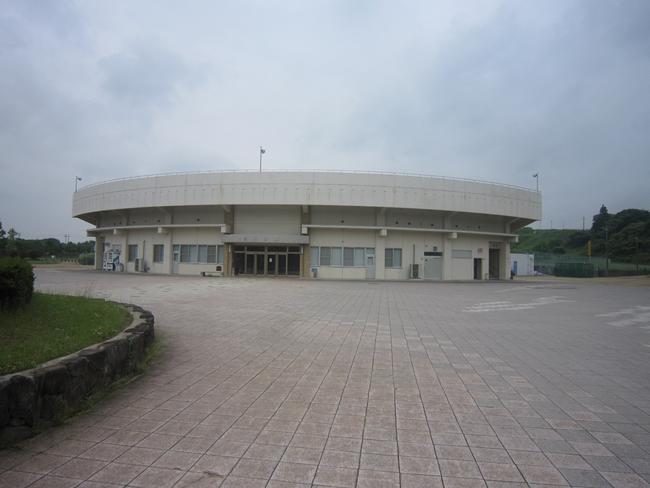 球場正面
