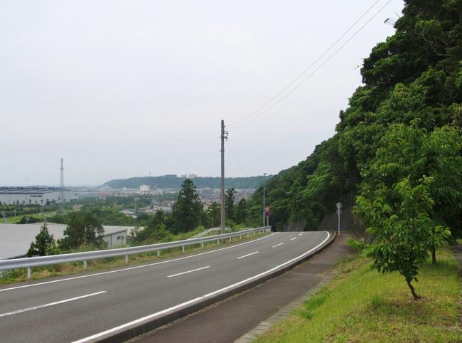 急な下り坂