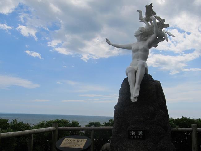 潮騒の像