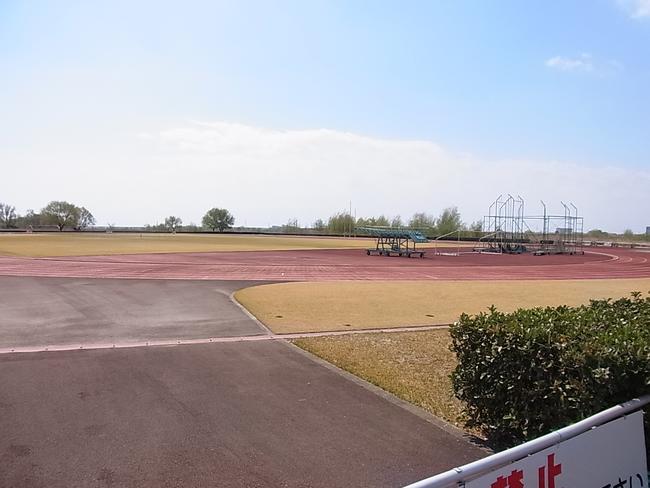 陸上競技場